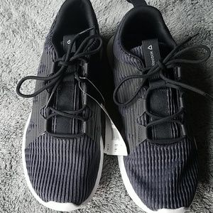 Reebok Reago Pulse shoes